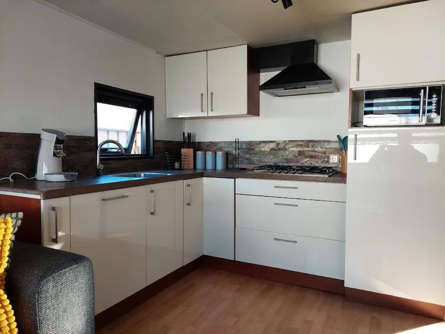 Stelle Maris, Nice Place In Heinkenszand, 2 Bedrooms, Outdoor Swimming Pool, Wifi Smart Tv And Privacy Exterior photo